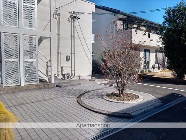 レオパレス岐阜インターの玄関写真