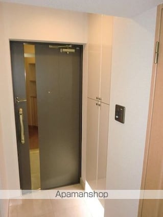 ＺＯＯＭ銀座２丁目Ｓｅｃｏｎｄ[2DK/50.56m2]の玄関