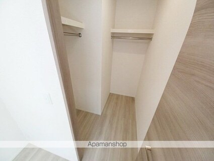 ＧＲＡＮＤ　ＤーＲＯＯＭ中条[1LDK/34.74m2]の収納