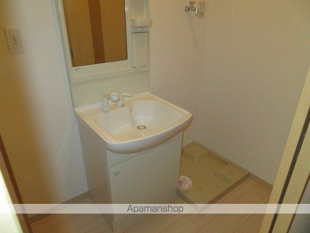プロニティ表の内装写真