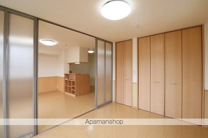 バニュルスⅣ[2LDK/58.2m2]の内装1