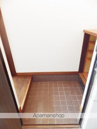 メゾンＭ[1R/22.27m2]の玄関