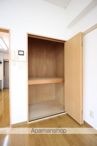 オーランド富田町の内装写真