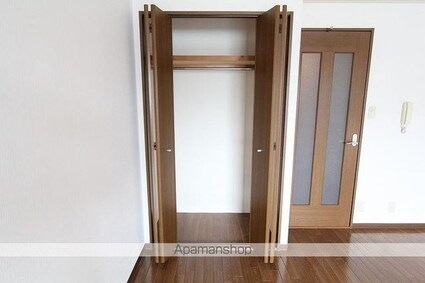 大石ビル　[1K/29.7m2]の収納