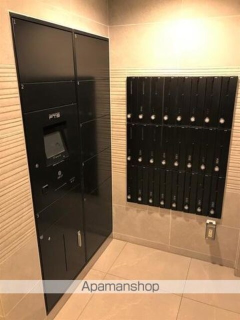 コスモグラシア学芸大学[1DK/27.09m2]のエントランス