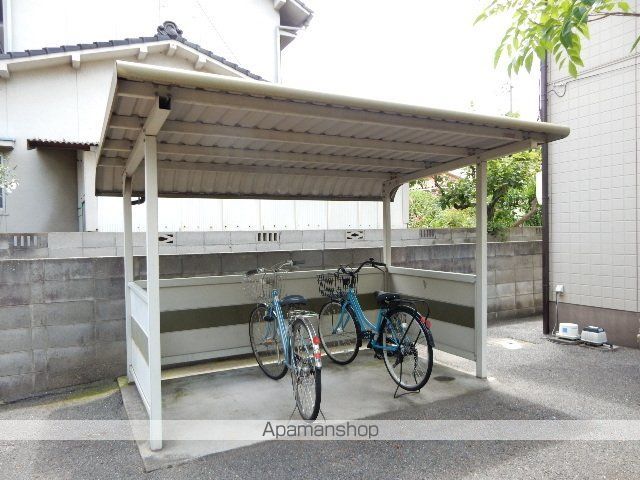 オークス 弐番館の外観写真