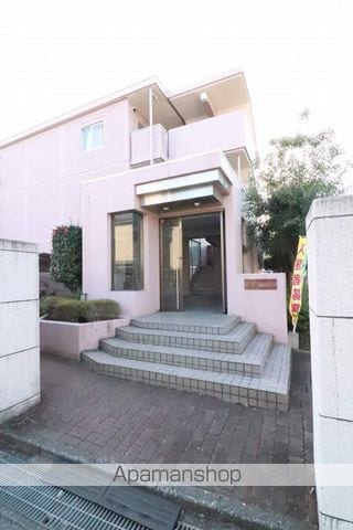 エルグレイスの玄関写真