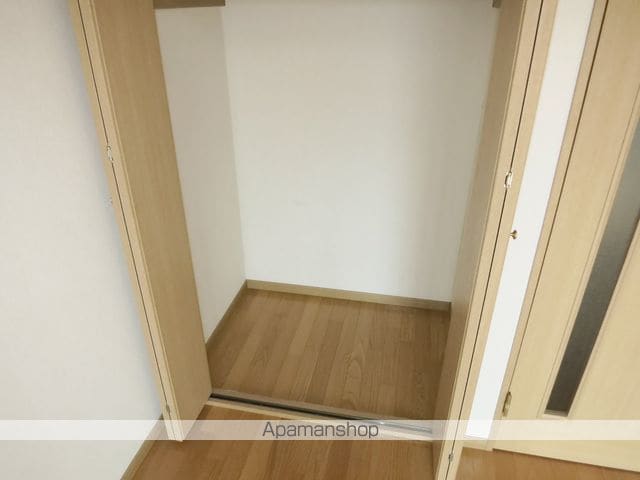 ヒバリーヒルズの内装写真
