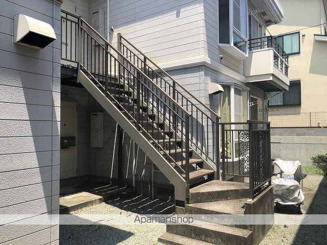 クローバーハイツBの玄関写真