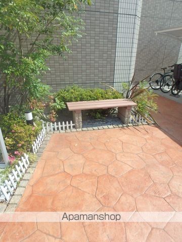 ラヴィーユ蔵の外観写真