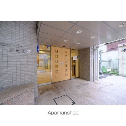 ONE ROOF FLAT TOGOSHIの玄関写真