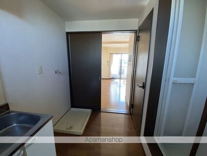 メゾンシーバスⅡ[1K/23.19m2]の玄関