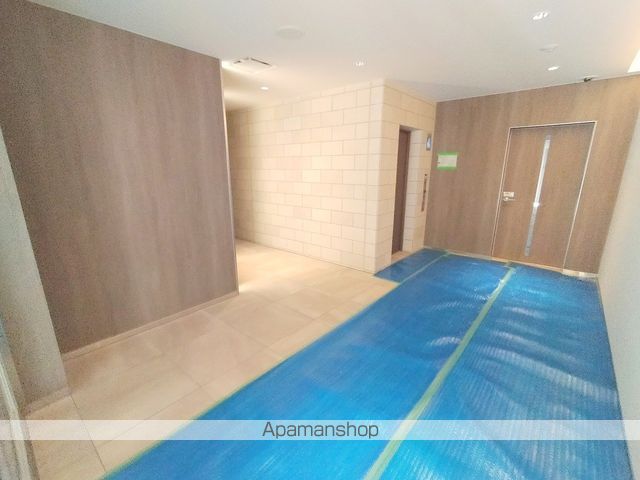 アーバネックス本町IIの玄関写真