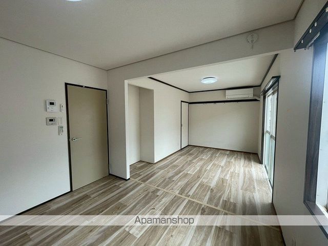 ライズ長江新町の内装写真