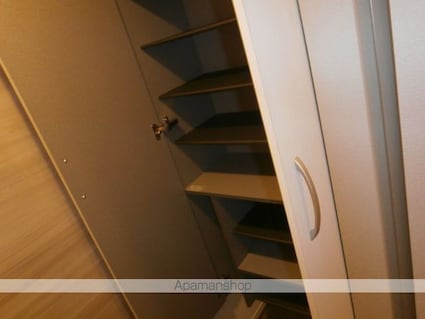 ブランエール白鳥[1LDK/40.1m2]の収納