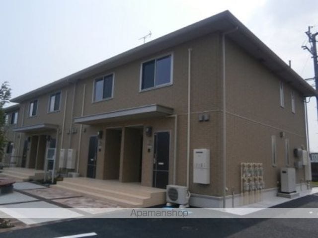 シンデン A棟の玄関写真