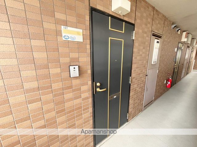 コアロードの玄関写真