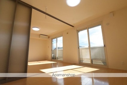 Ｋ’ｓ　Ｎｏｂｌｅ[2LDK/58.32m2]の内装3