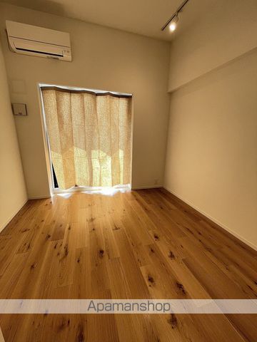 シーズンフラッツ千種の内装写真