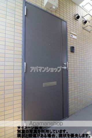 リバークレーンの玄関写真