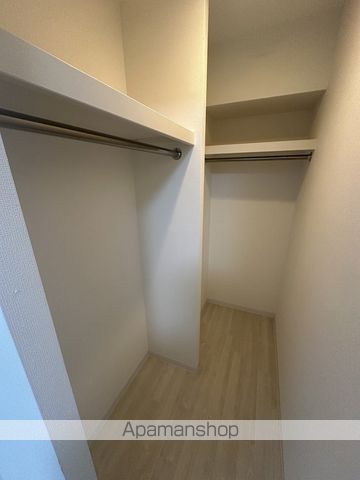 CLOUVERTUOGIMACHIKOUENの内装写真