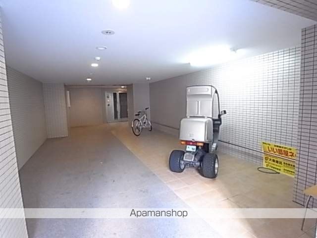 プラシード Y’Sの玄関写真