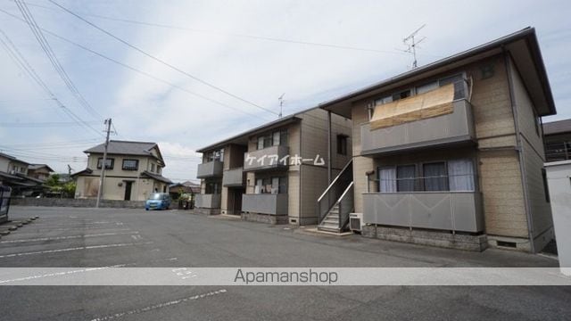 メゾンひまわり A棟の外観写真