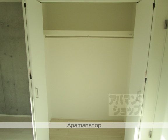 STANDZ金閣寺前の内装写真