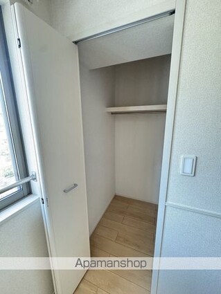 ミニョン・ポム[2LDK/57.93m2]の収納