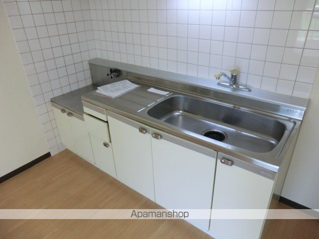 ビッグバーンズマンション北郷IIIAの内装写真