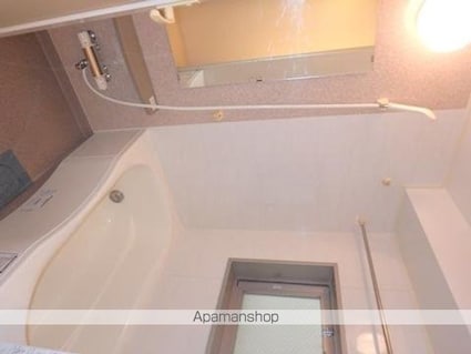 アムス四谷三丁目[1R/32.3m2]のリビング・居間2