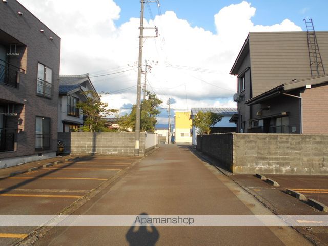 マンション・クラウンの周辺写真