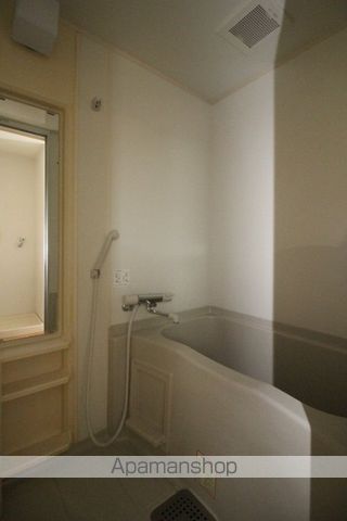 West Court Bの内装写真