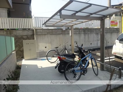和歌山県和歌山市鷹匠町７丁目[1LDK/46.75m2]の共用部1
