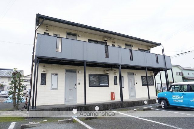 トレイシュアルボレーの外観写真