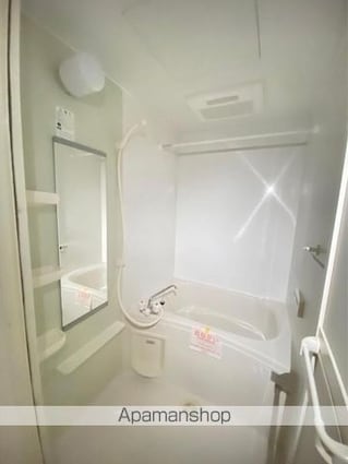 ブライトサンライズＦ[1R/32.9m2]のバス