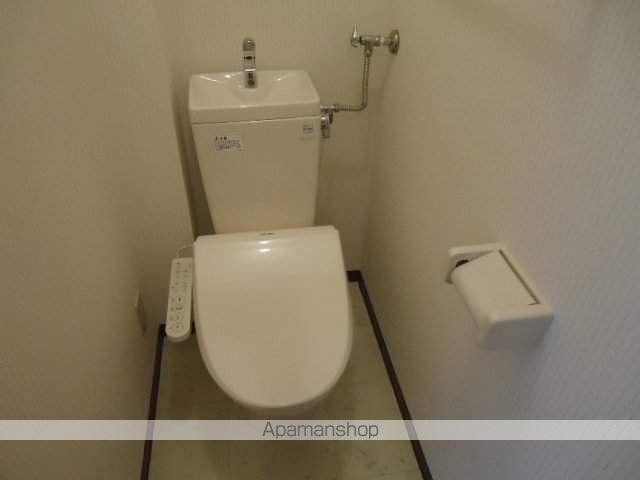 コート月寒の内装写真