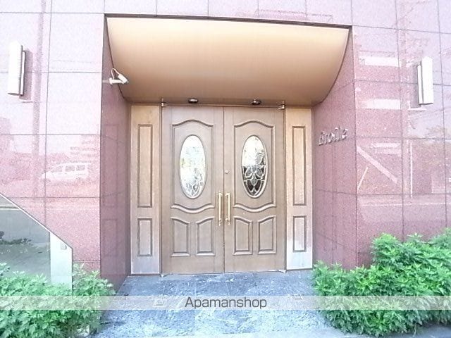 エトワールの玄関写真