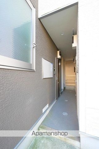 スカイソレイユの玄関写真