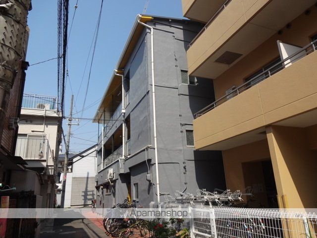 富士屋マンションの外観写真