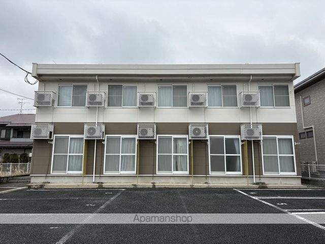 レオパレスダブルレインボーの外観写真