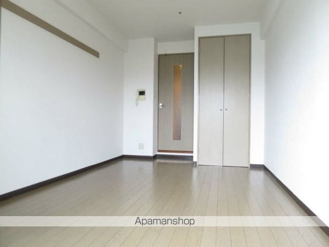 リファレンス県庁口の内装写真