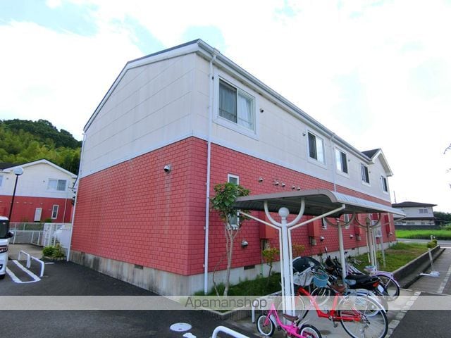 ヴェルメゾンIII号館の外観写真