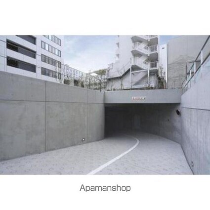 東京都目黒区下目黒２丁目[2LDK/135.12m2]の共用部2