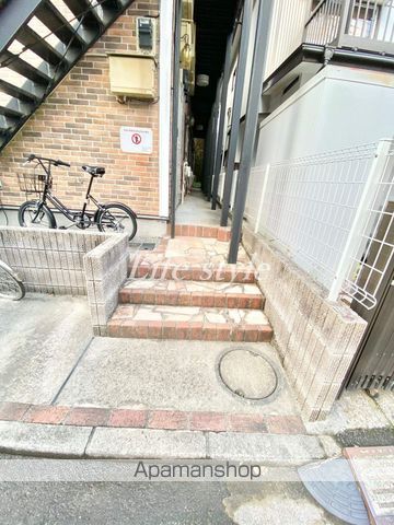 ハーミットクラブハウスPAGUROの玄関写真