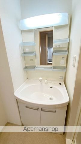 リビンコートSTUDIO富田町の内装写真