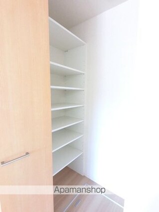 ガーデンコート[1LDK/46.96m2]の収納