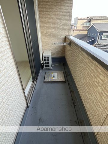 セレニティ桜之町東A棟の内装写真