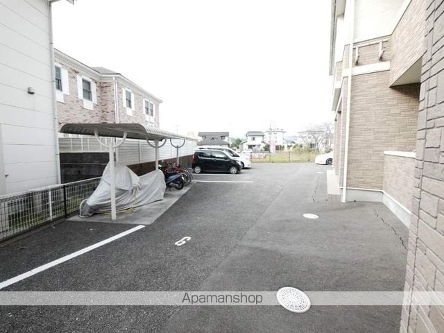 クレストール川島の玄関写真