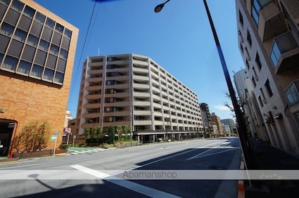 東京都新宿区大京町[2LDK/50.64m2]の外観4